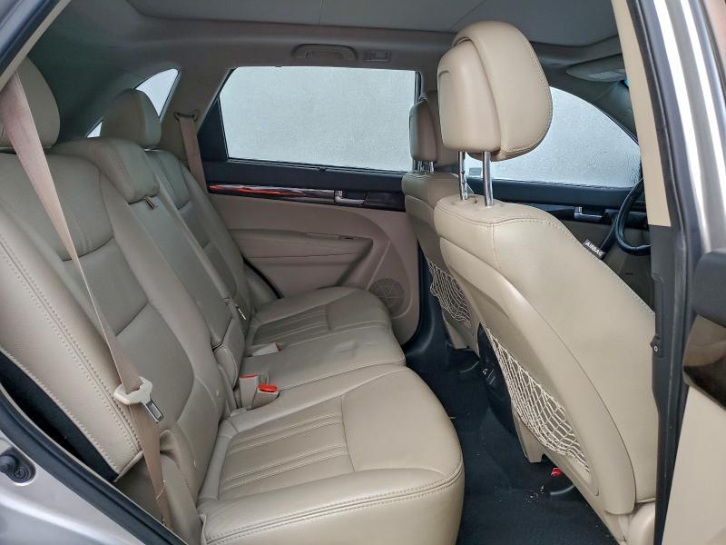 Photo 11 from auction – 2015 KIA SORENTO EX with VIN 5XYKUDA79FG641943