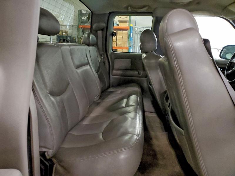 Photo 10 from auction – 2003 CHEVROLET silverado with VIN 1GCEK19T43Z332008