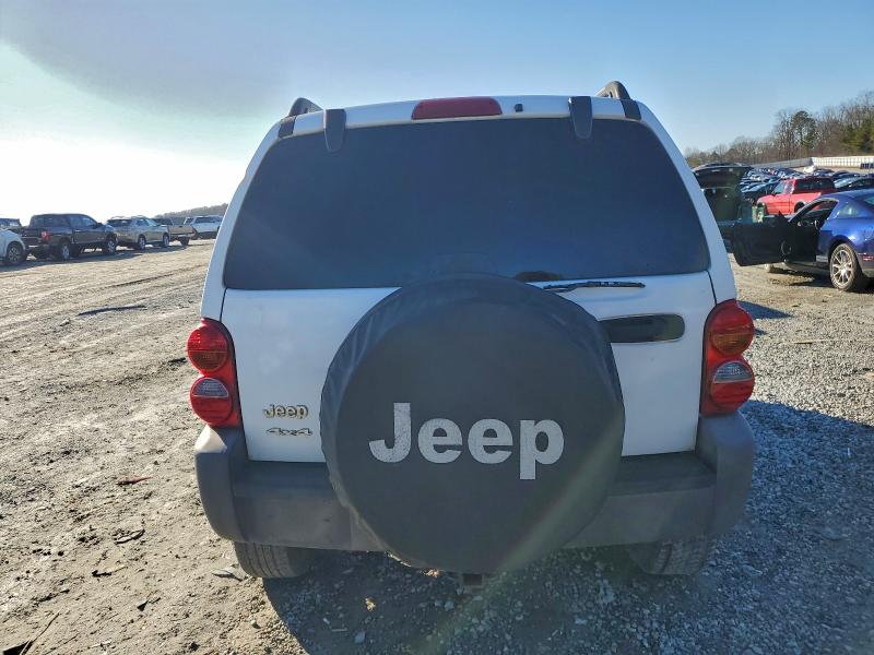 Photo 6 from auction – 2004 JEEP LIBERTY SP with VIN 1J4GL48K04W150884