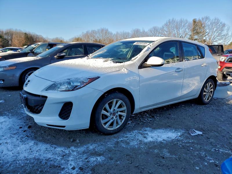 MAZDA 3 I 2013 with VIN JM1BL1LP6D1820128 - Photo from auction