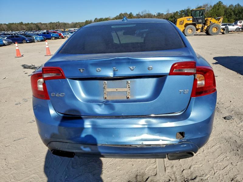 Photo 6 from auction – 2014 VOLVO S60 T5 with VIN YV1612FS0E2297269