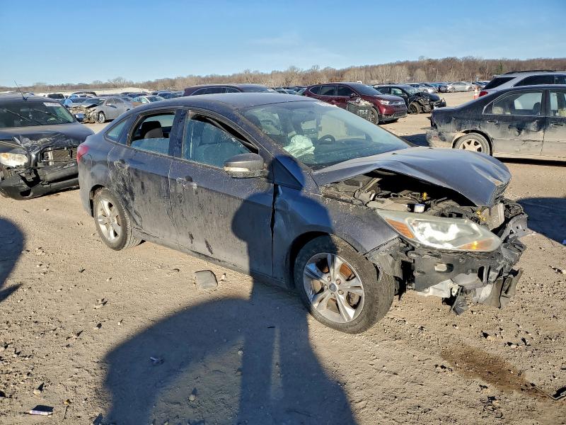 Photo 4 from auction – 2014 FORD FOCUS with VIN 1FADP3F29EL373332