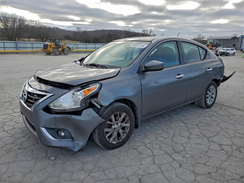 NISSAN VERSA S 2019 with VIN 3N1CN7AP1KL812631 - Photo from auction