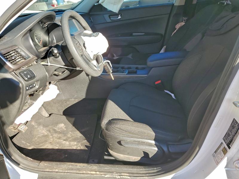 Photo 7 from auction – 2018 KIA OPTIMA with VIN 5XXGT4L33JG267765