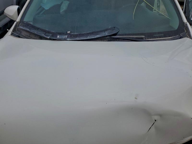 Photo 12 from auction – 2014 TOYOTA COROLLA L with VIN 2T1BURHE4EC180033