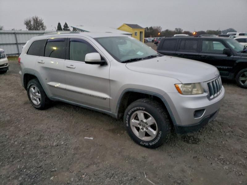 Photo 4 from auction – 2011 JEEP GRAND CHER with VIN 1J4RS4GG6BC672040