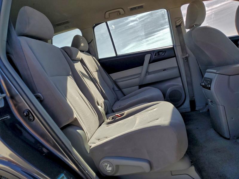 Photo 11 from auction – 2009 TOYOTA HIGHLANDER with VIN JTEDS41A292069425