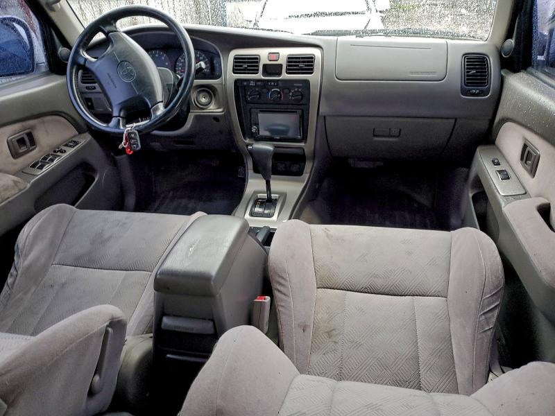 Photo 8 from auction – 2001 TOYOTA 4RUNNER SR with VIN JT3GN86R010190019