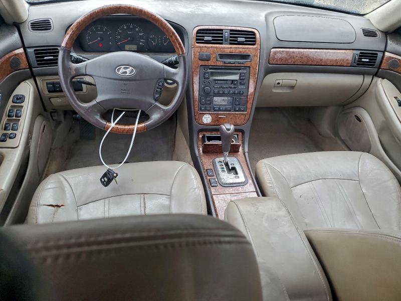 Photo 8 from auction – 2004 HYUNDAI XG 350 with VIN KMHFU45EX4A346188