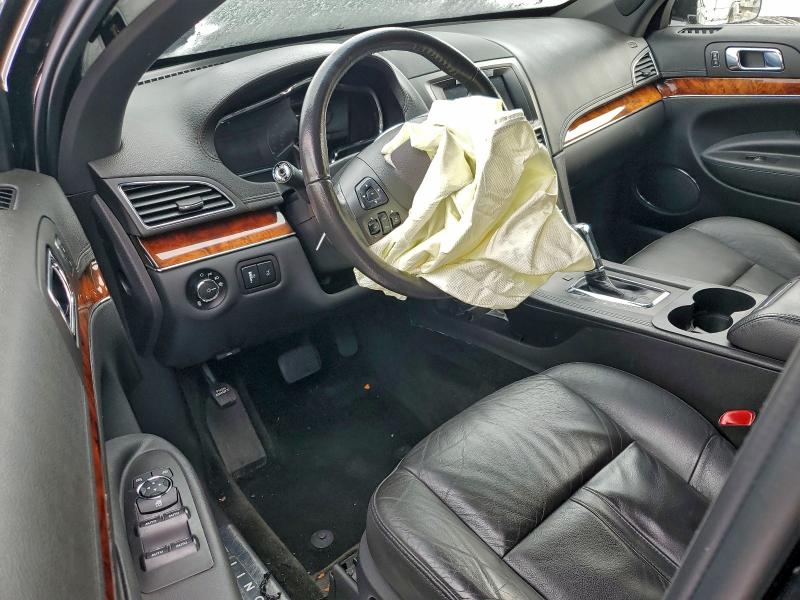 Фото 8 с аукциона – 2018 LINCOLN MKT с VIN 2L1MJ5LT4JBL01207