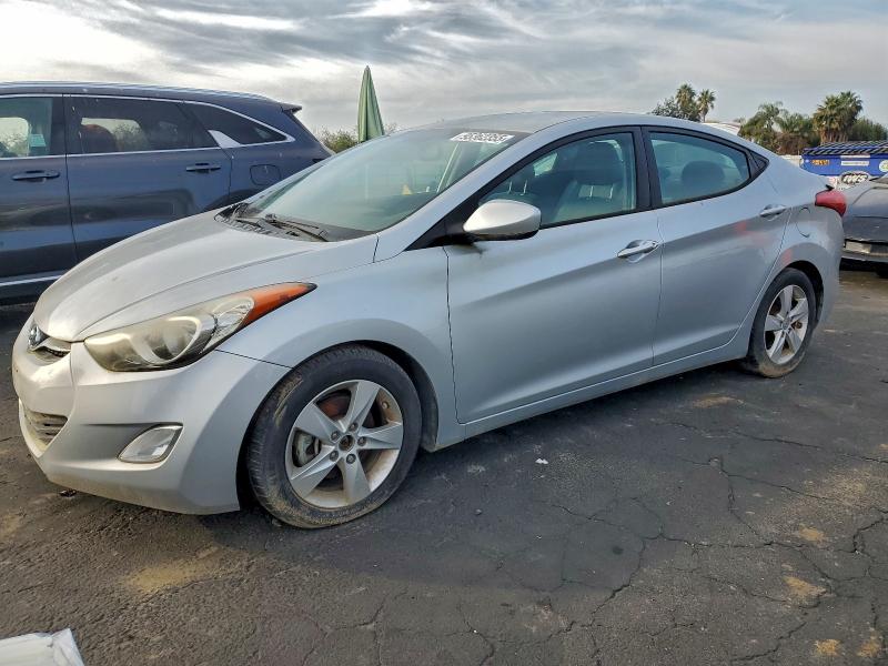 HYUNDAI ELANTRA 2013 with VIN 5NPDH4AE4DH329093 - Photo from auction