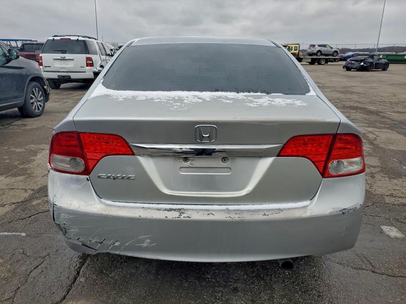 Photo 6 from auction – 2010 HONDA CIVIC EX with VIN 19XFA1F89AE020329