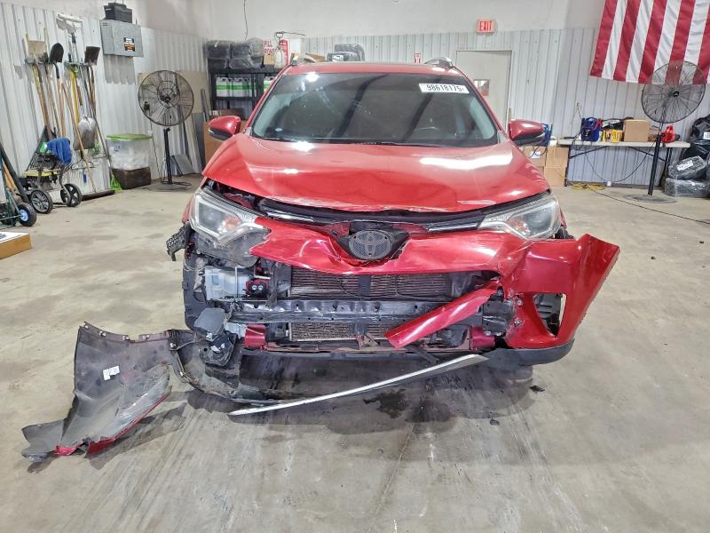 Photo 5 from auction – 2016 TOYOTA RAV4 XLE with VIN 2T3RFREV6GW481943