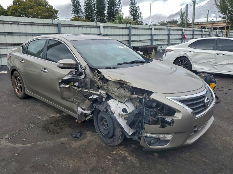 Photo 4 from auction – 2015 NISSAN ALTIMA 2.5 with VIN 1N4AL3AP0FC246133