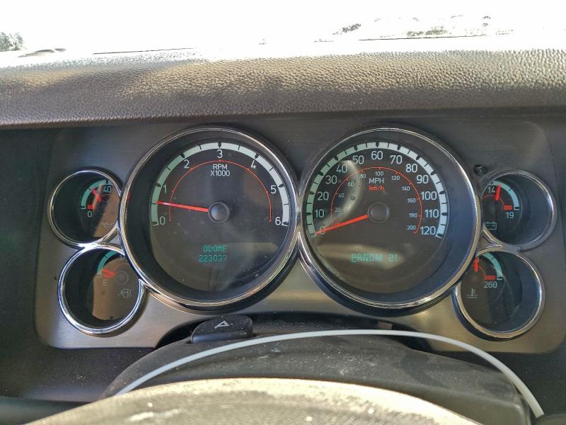 Photo 9 from auction – 2008 HUMMER H2 with VIN 5GRGN23828H105423