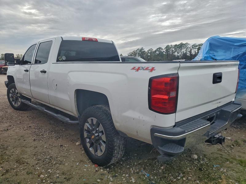 Photo 2 from auction – 2015 CHEVROLET SILVERADO with VIN 1GC1KUE81FF193026