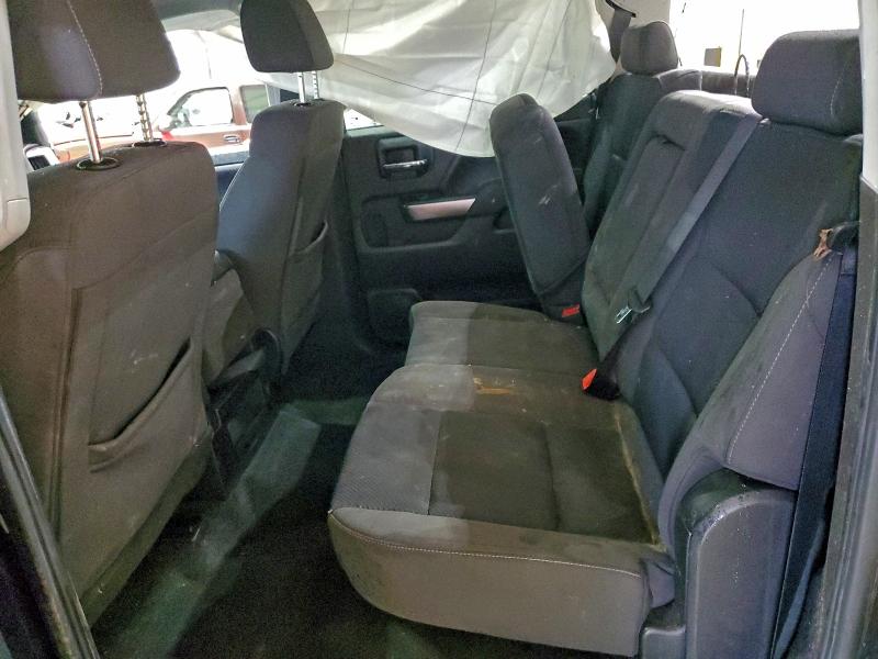 Photo 10 from auction – 2018 CHEVROLET SILVERADO with VIN 3GCUKREC8JG112688