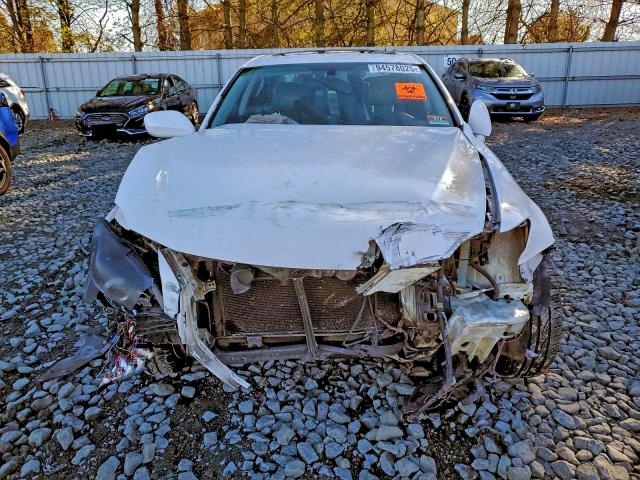 Photo 5 from auction – 2007 LEXUS IS 250 with VIN JTHCK262072011234