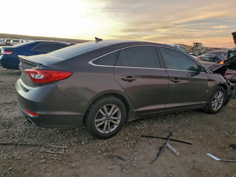 Photo 3 from auction – 2017 HYUNDAI SONATA SE with VIN 5NPE24AF9HH578722