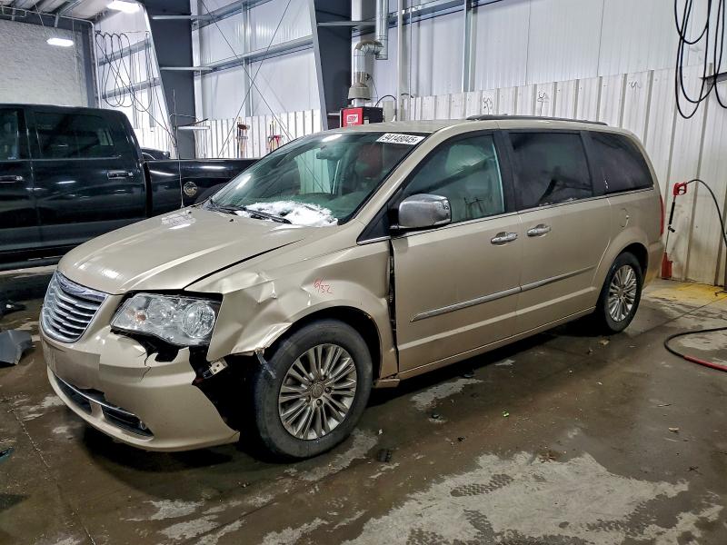 CHRYSLER TOWN & COU 2015 with VIN 2C4RC1CG1FR572674 - Photo from auction