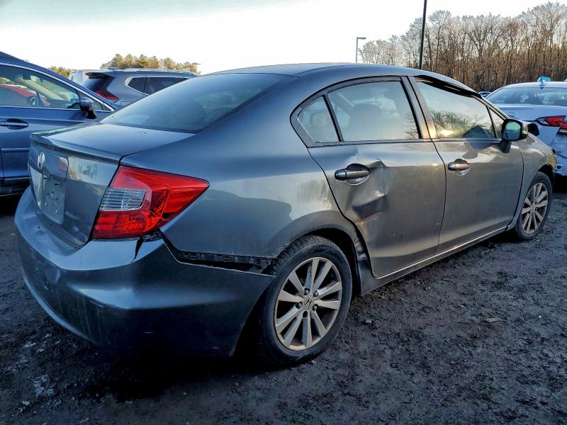 Photo 3 from auction – 2012 HONDA CIVIC EX with VIN 2HGFB2F83CH311050