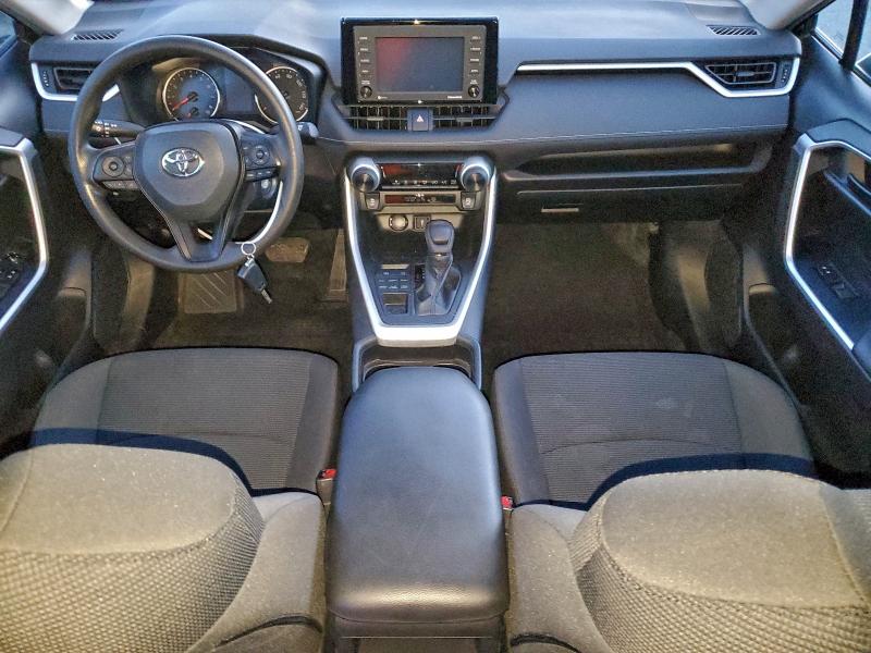 Photo 8 from auction – 2020 TOYOTA RAV4 LE with VIN 2T3G1RFV0LC134124