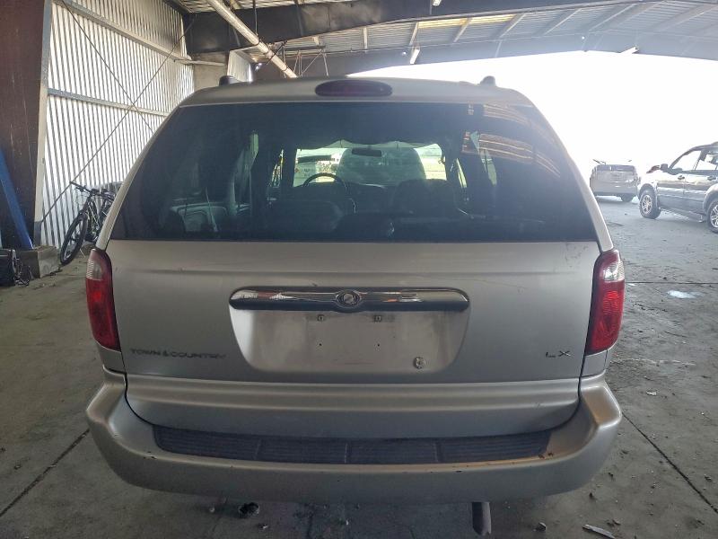 Photo 6 from auction – 2004 CHRYSLER TOWN & COU with VIN 2C4GP44R94R618021
