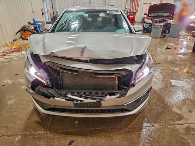 Photo 5 from auction – 2015 HYUNDAI SONATA SPO with VIN 5NPE34AF8FH031838