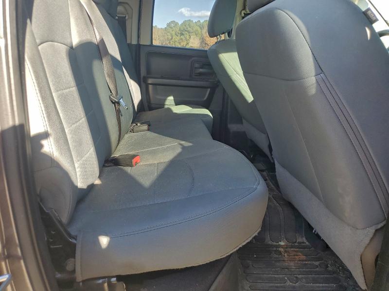 Photo 10 from auction – 2018 RAM 1500 ST with VIN 1C6RR6FG3JS274083