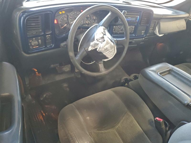 Photo 8 from auction – 2002 CHEVROLET SILVERADO with VIN 1GCEC14W32Z275264
