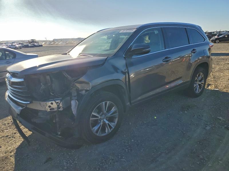 TOYOTA HIGHLANDER 2015 with VIN 5TDKKRFH4FS058767 - Photo from auction