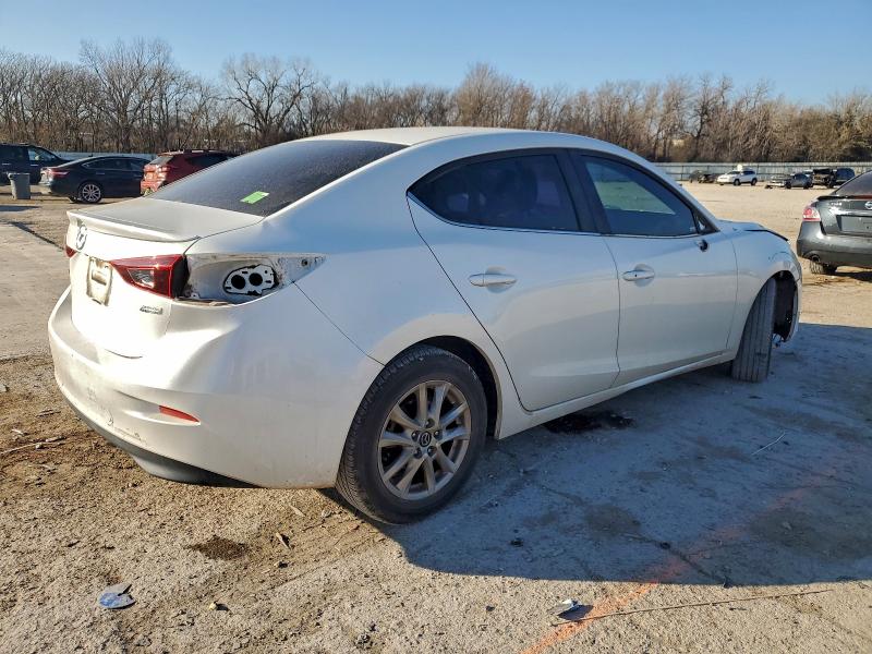 Photo 3 from auction – 2016 MAZDA 3 TOURING with VIN 3MZBM1V72GM285071