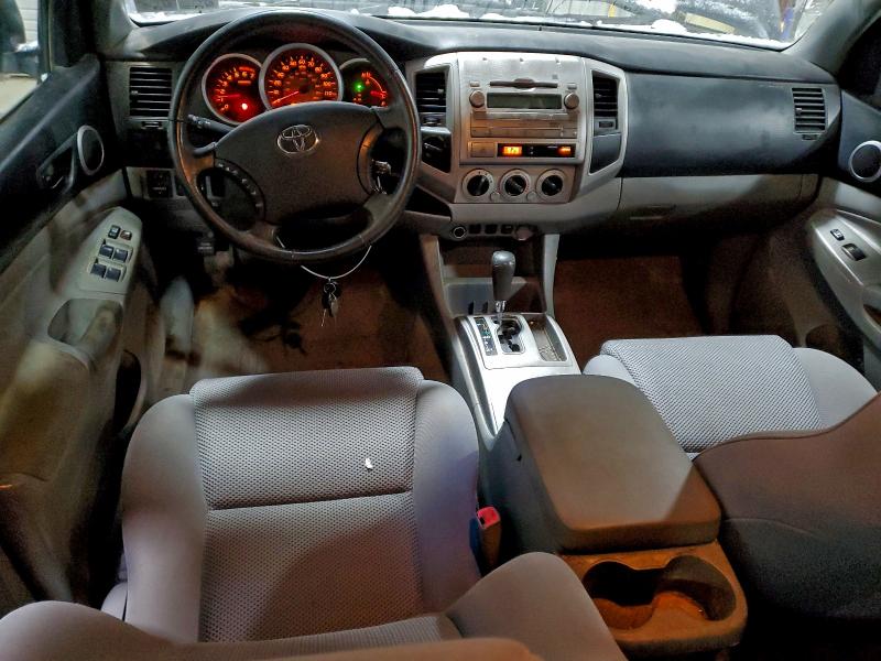 Photo 8 from auction – 2011 TOYOTA TACOMA DOU with VIN 3TMLU4EN6BM056831