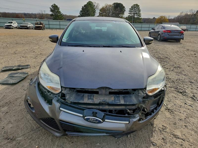 Photo 5 from auction – 2012 FORD FOCUS with VIN 1FAHP3M21CL231560