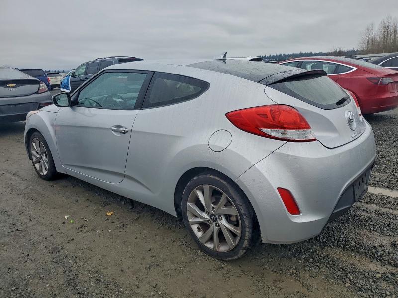 Photo 2 from auction – 2017 HYUNDAI VELOSTER with VIN KMHTC6AD8HU307814