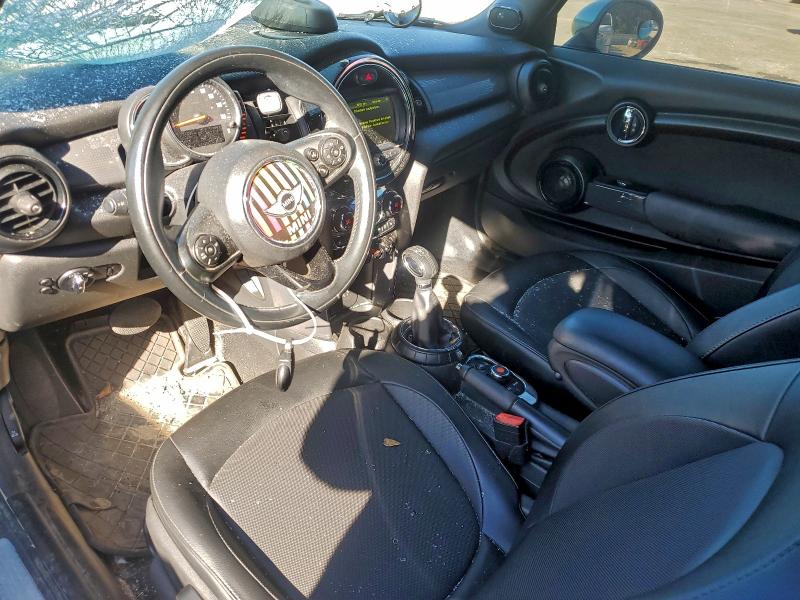 Photo 8 from auction – 2017 MINI COOPER with VIN WMWWG5C35H3C99326