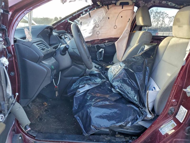 Photo 7 from auction – 2015 HONDA CR-V LX with VIN 2HKRM4H38FH689783