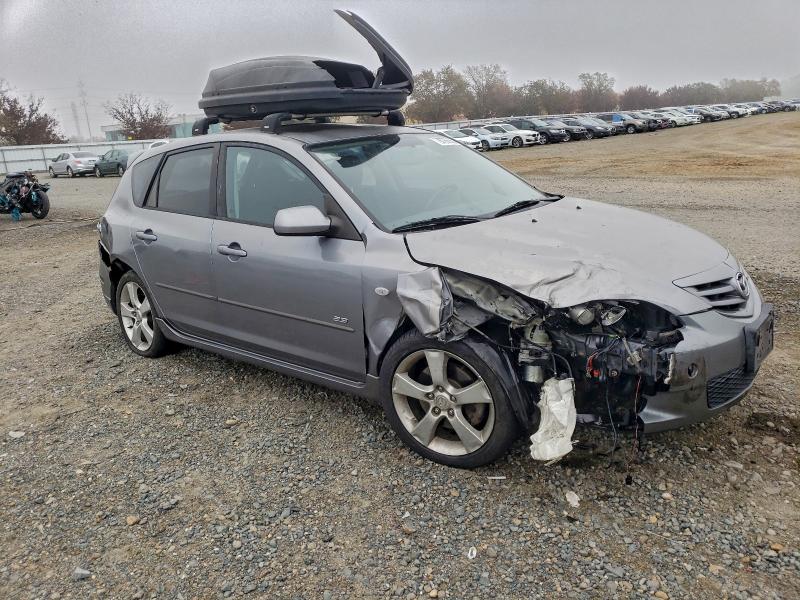 Photo 4 from auction – 2004 MAZDA 3 HATCHBAC with VIN JM1BK343941190390