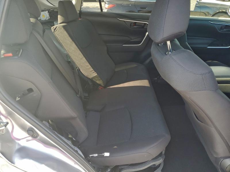 Photo 11 from auction – 2025 TOYOTA RAV4 with VIN JTMMWRFV5SD337458