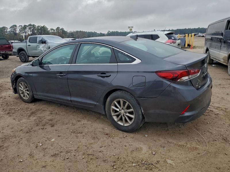 Photo 2 from auction – 2018 HYUNDAI SONATA with VIN 5NPE24AF3JH714171