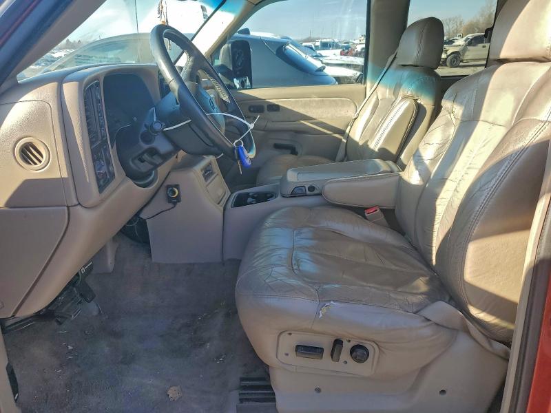 Photo 7 from auction – 2001 CHEVROLET SILVERADO with VIN 1GCEK19T01E106343