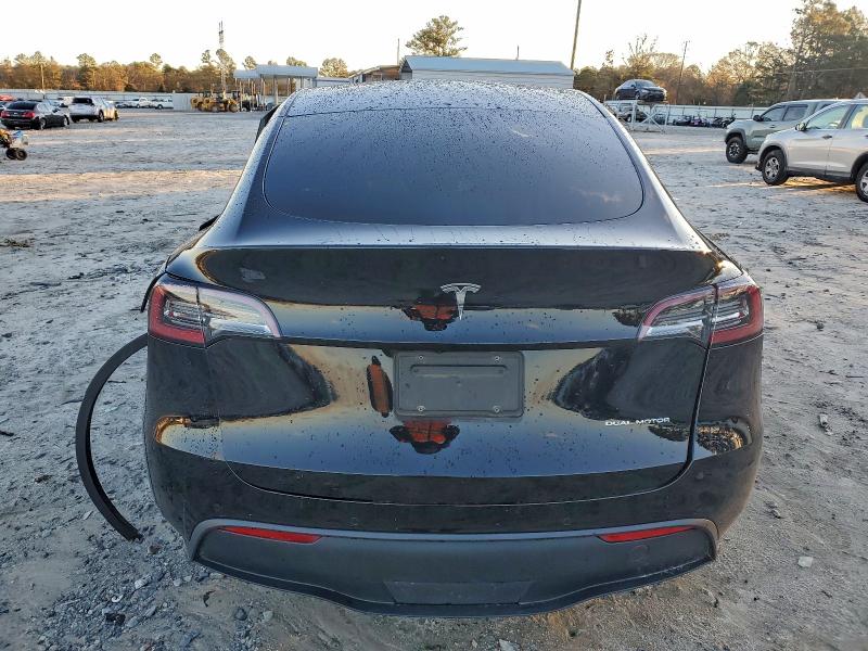 Photo 6 from auction – 2020 TESLA MODEL Y with VIN 5YJYGDEE8LF029231