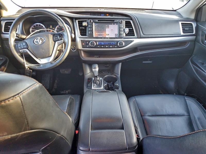 Фото 8 с аукциона – 2016 TOYOTA HIGHLANDER с VIN 5TDJKRFH8GS307309
