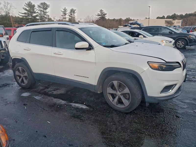 Photo 4 from auction – 2019 JEEP CHEROKEE with VIN 1C4PJMDX8KD320950