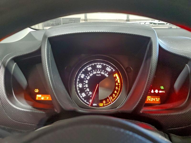 Photo 9 from auction – 2011 TOYOTA SCION XD with VIN JTKKU4B41B1010000
