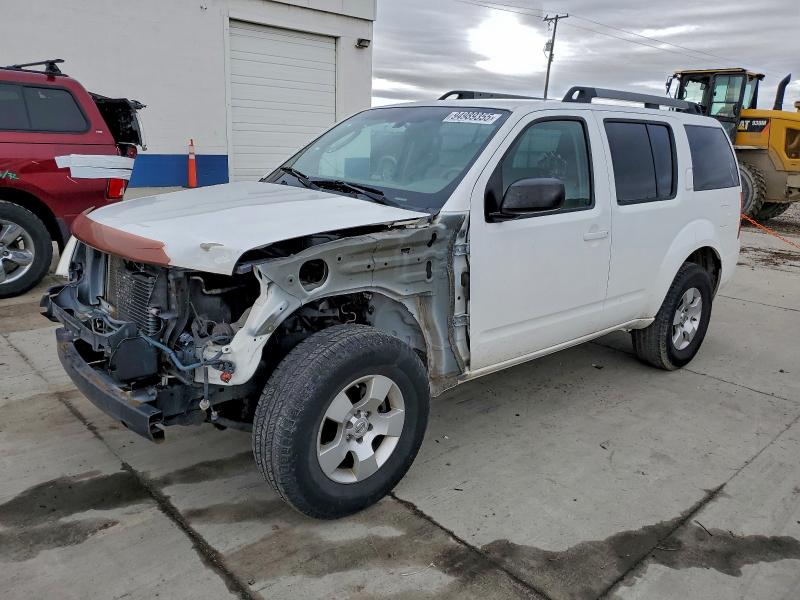 NISSAN PATHFINDER 2011 with VIN 5N1AR1NB4BC605596 - Photo from auction