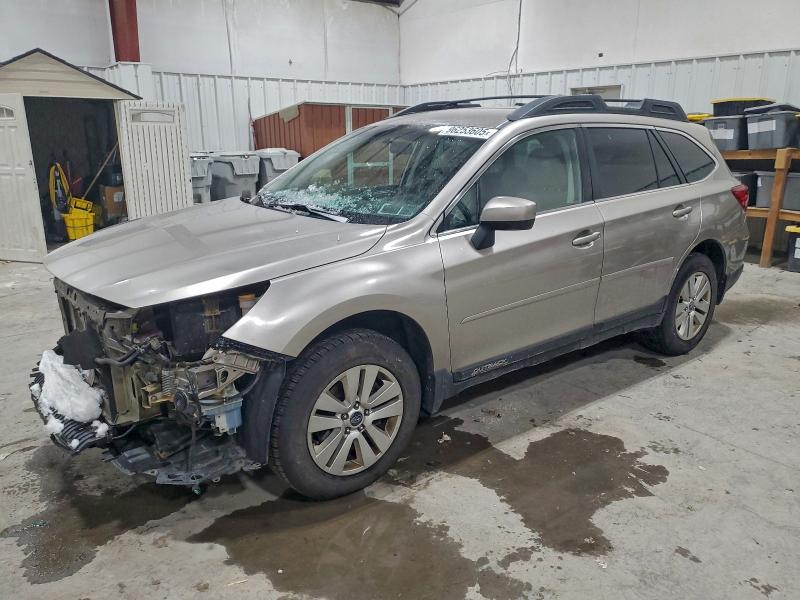 SUBARU OUTBACK 2. 2015 with VIN 4S4BSACCXF3220604 - Photo from auction
