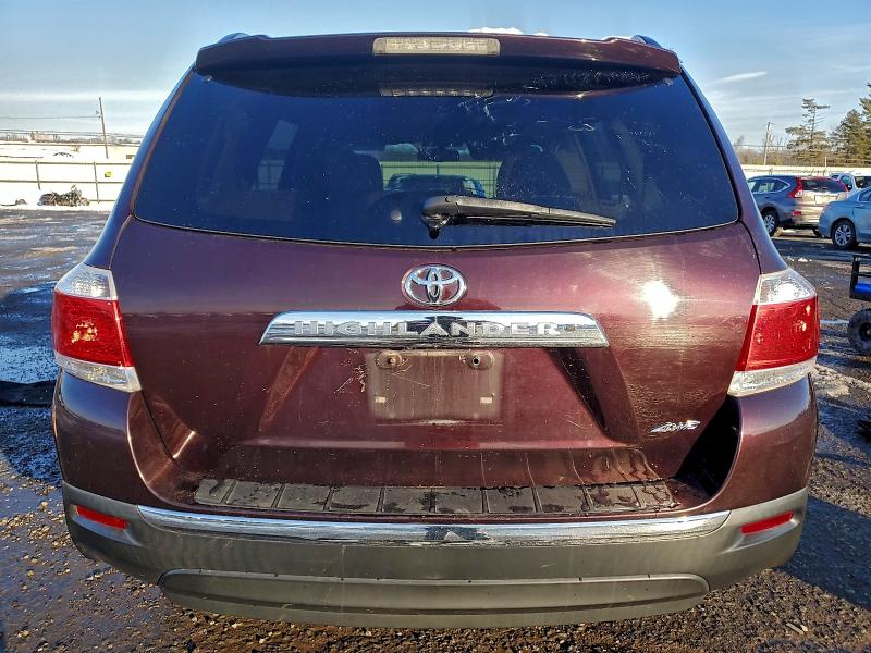 Photo 6 from auction – 2011 TOYOTA HIGHLANDER with VIN 5TDBK3EH0BS043224