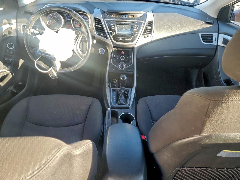Photo 8 from auction – 2016 HYUNDAI ELANTRA with VIN KMHDH4AE7GU644945