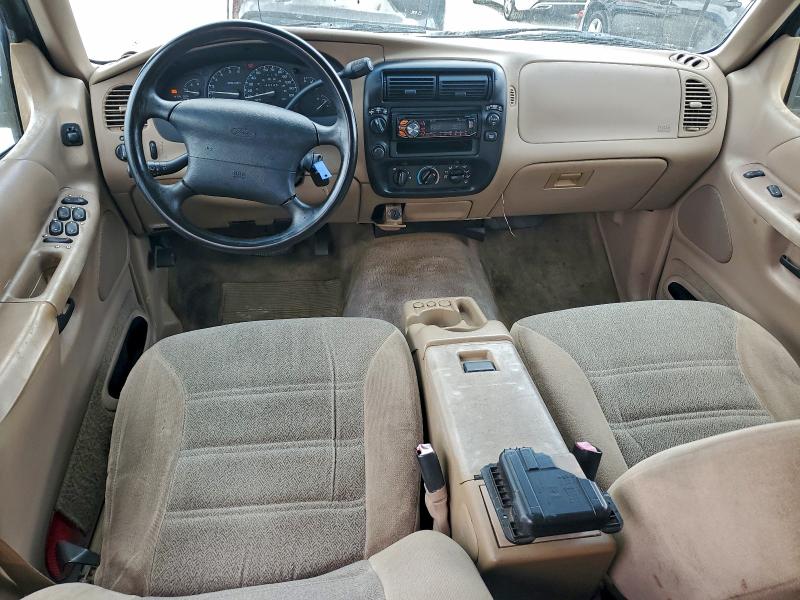 Photo 8 from auction – 2000 FORD EXPLORER X with VIN 1FMZU72X8YUA74958